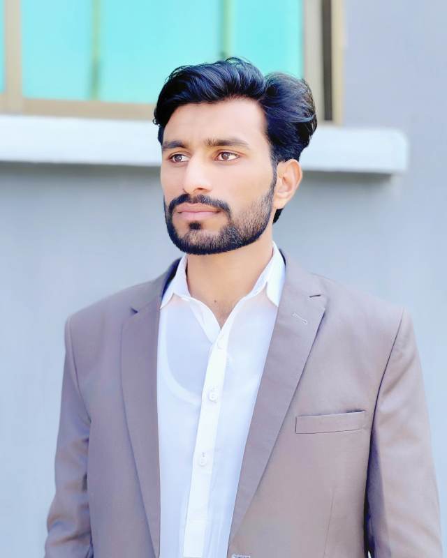 Arslan Tariq
